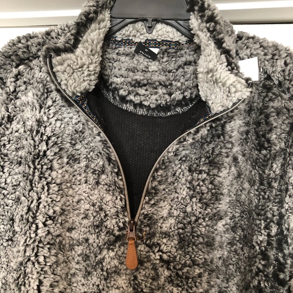 Fuzzy Fleece Jacket - Picture 3 of 5